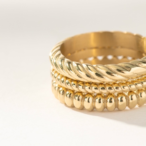 Uncommon James Jewelry - On The Move Ring Stack (Set of 3)